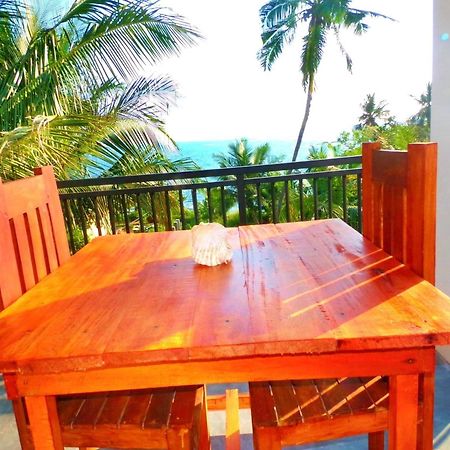 Amour Surf Tangalle Exterior photo